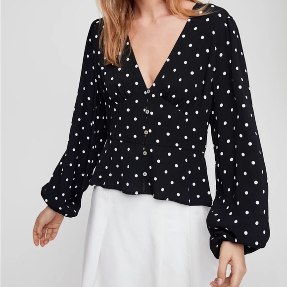 Aritzia prairie blouse - Picture 3 of 7